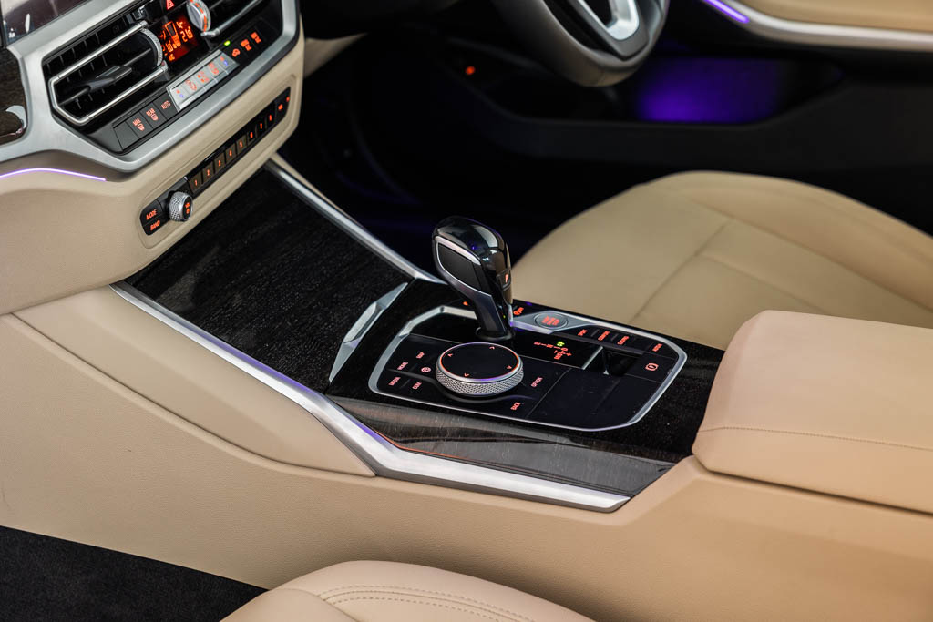 BMW 320d luxury Line