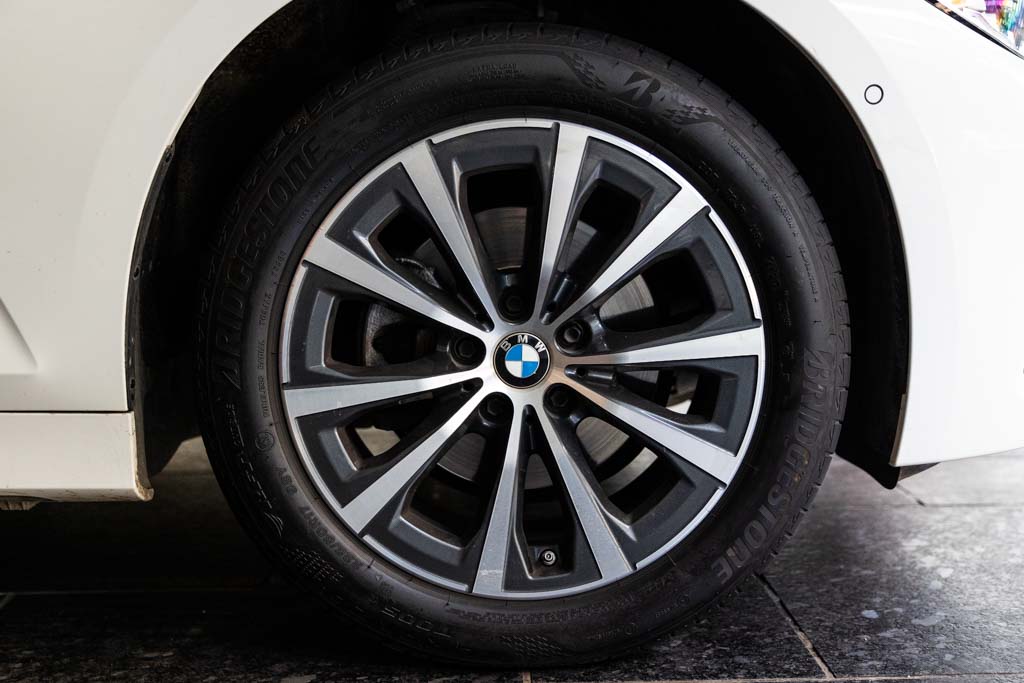 BMW 320d luxury Line