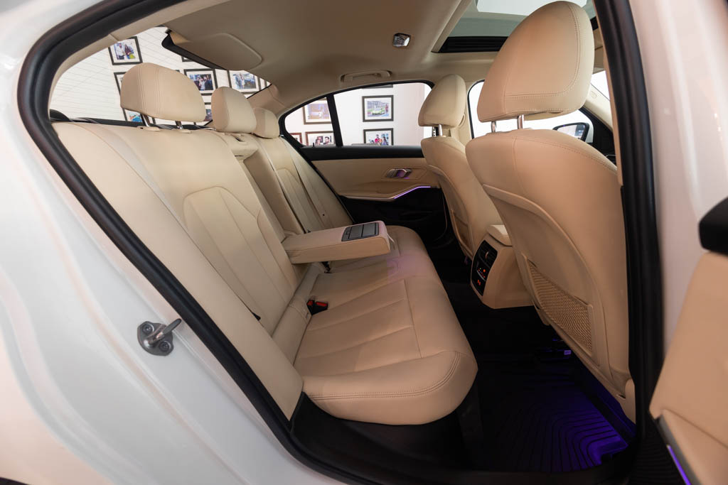 BMW 320d luxury Line