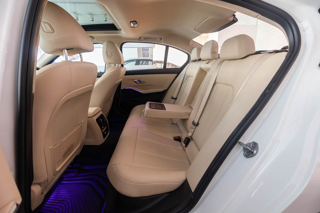 BMW 320d luxury Line