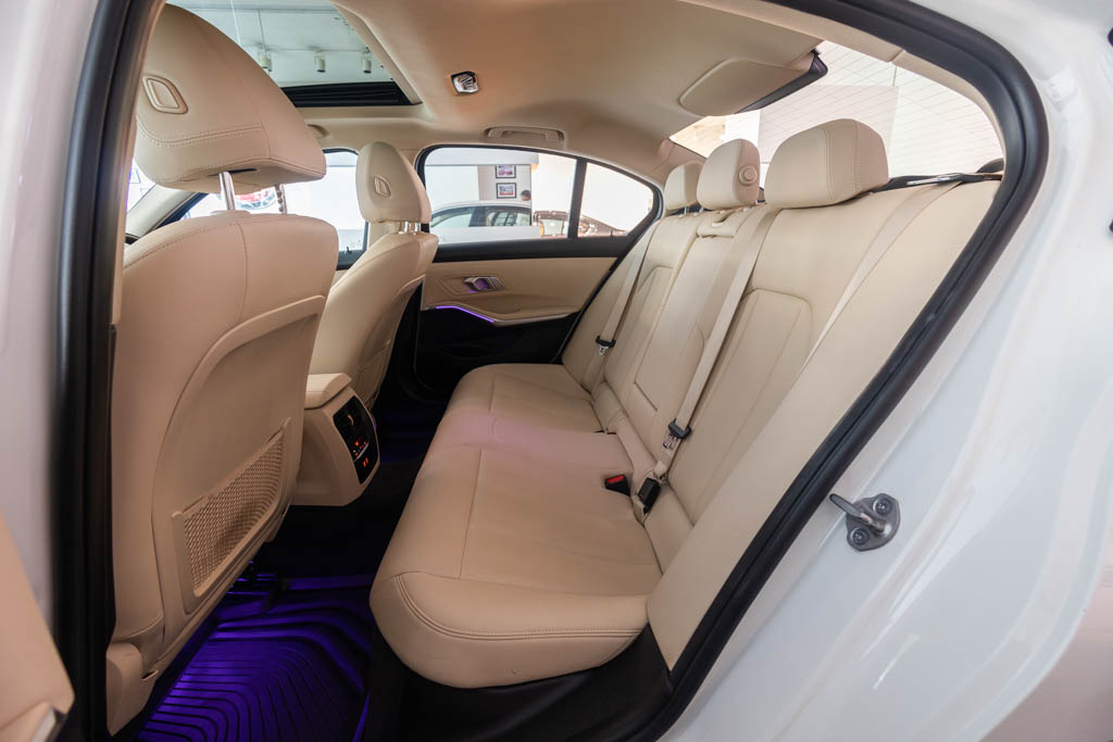 BMW 320d luxury Line