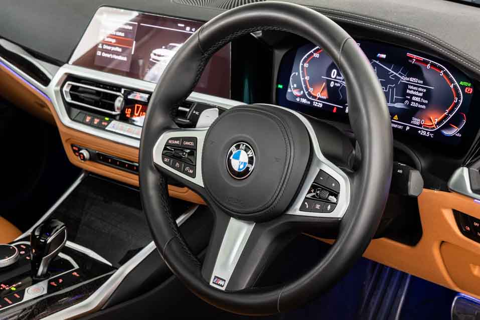 BMW 330LI GRAN M Sport
