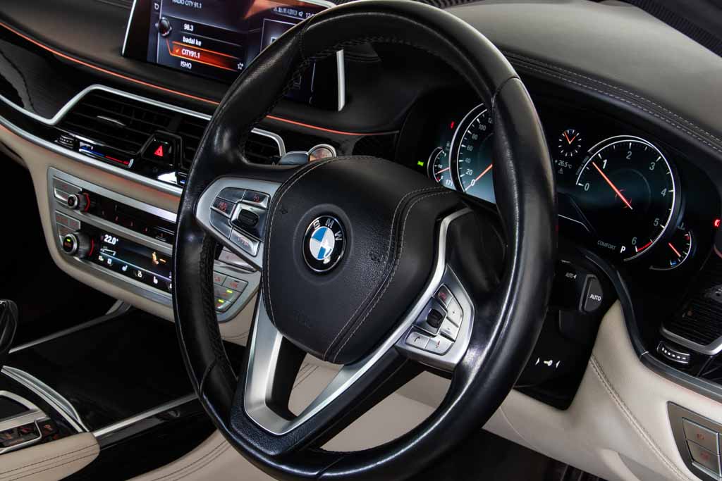BMW 730LD M SPORT