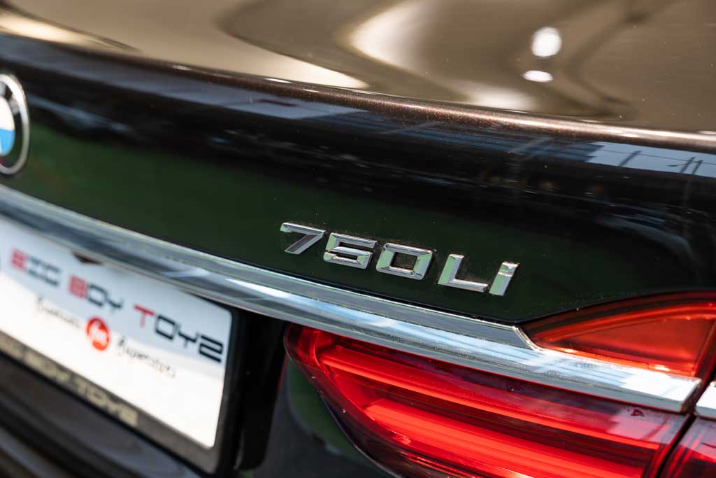 BMW 750Li