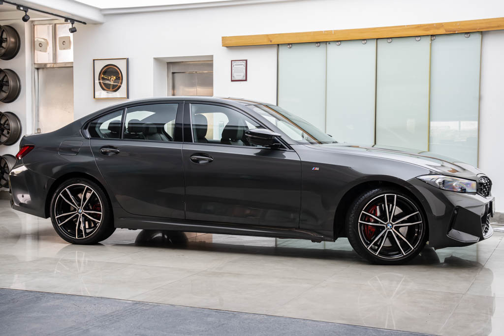 BMW M340i LCI Shadow Edition