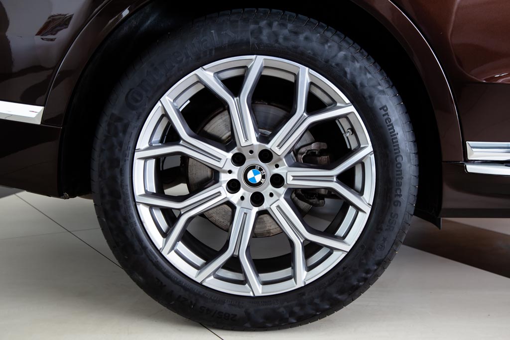 BMW X7 xDrive30d DPE Signature