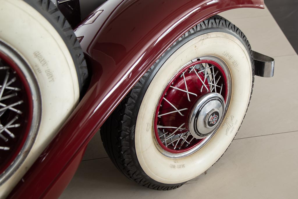 Cadillac V12