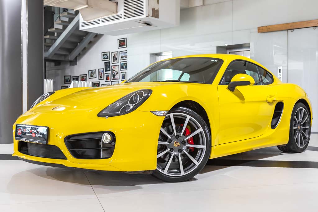 Porsche Cayman S
