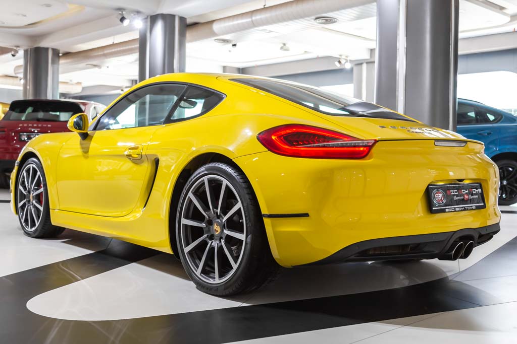 Porsche Cayman S