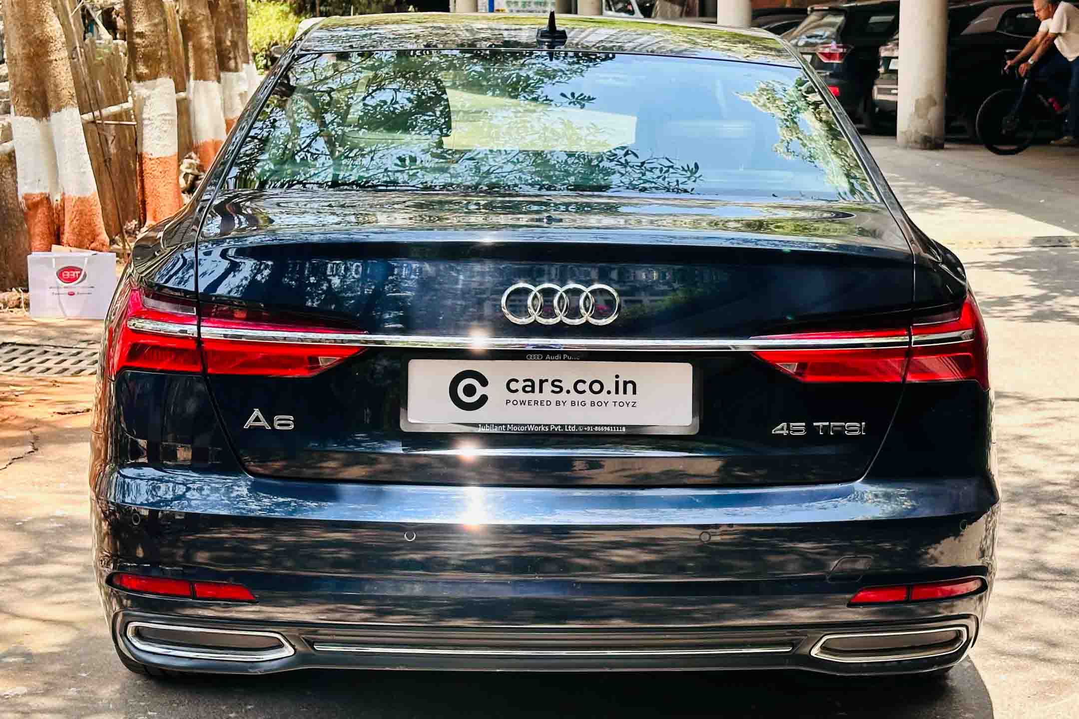AUDI A6 45 TFSI Technology 