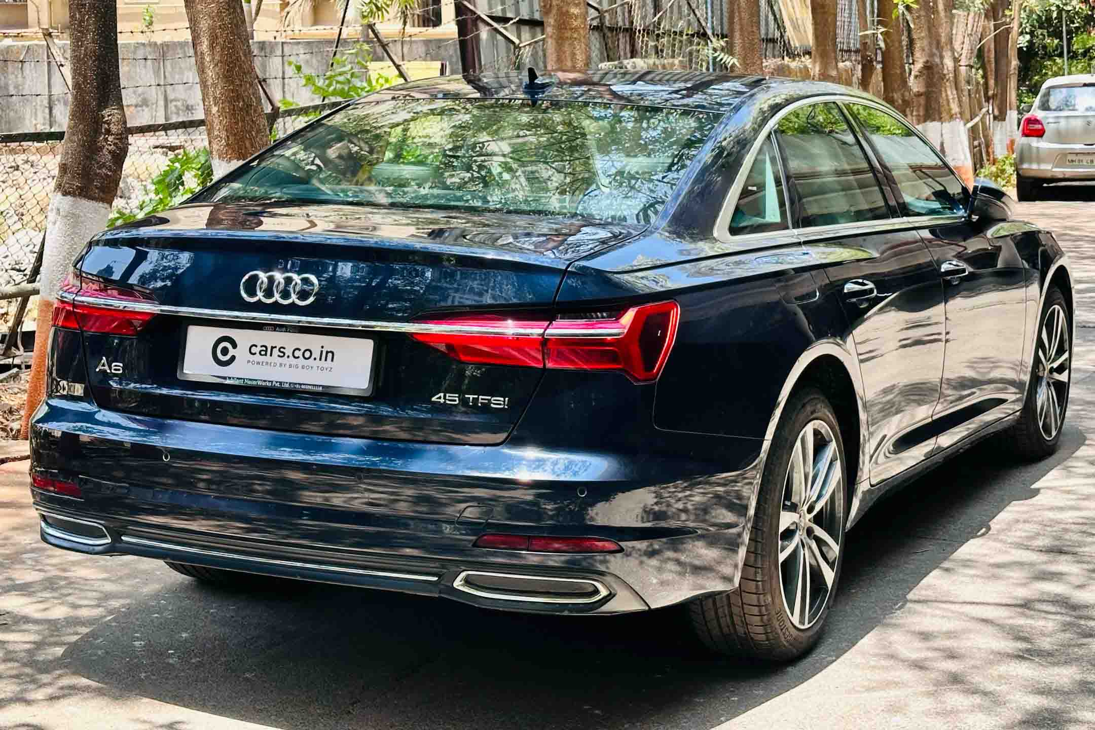 AUDI A6 45 TFSI Technology 