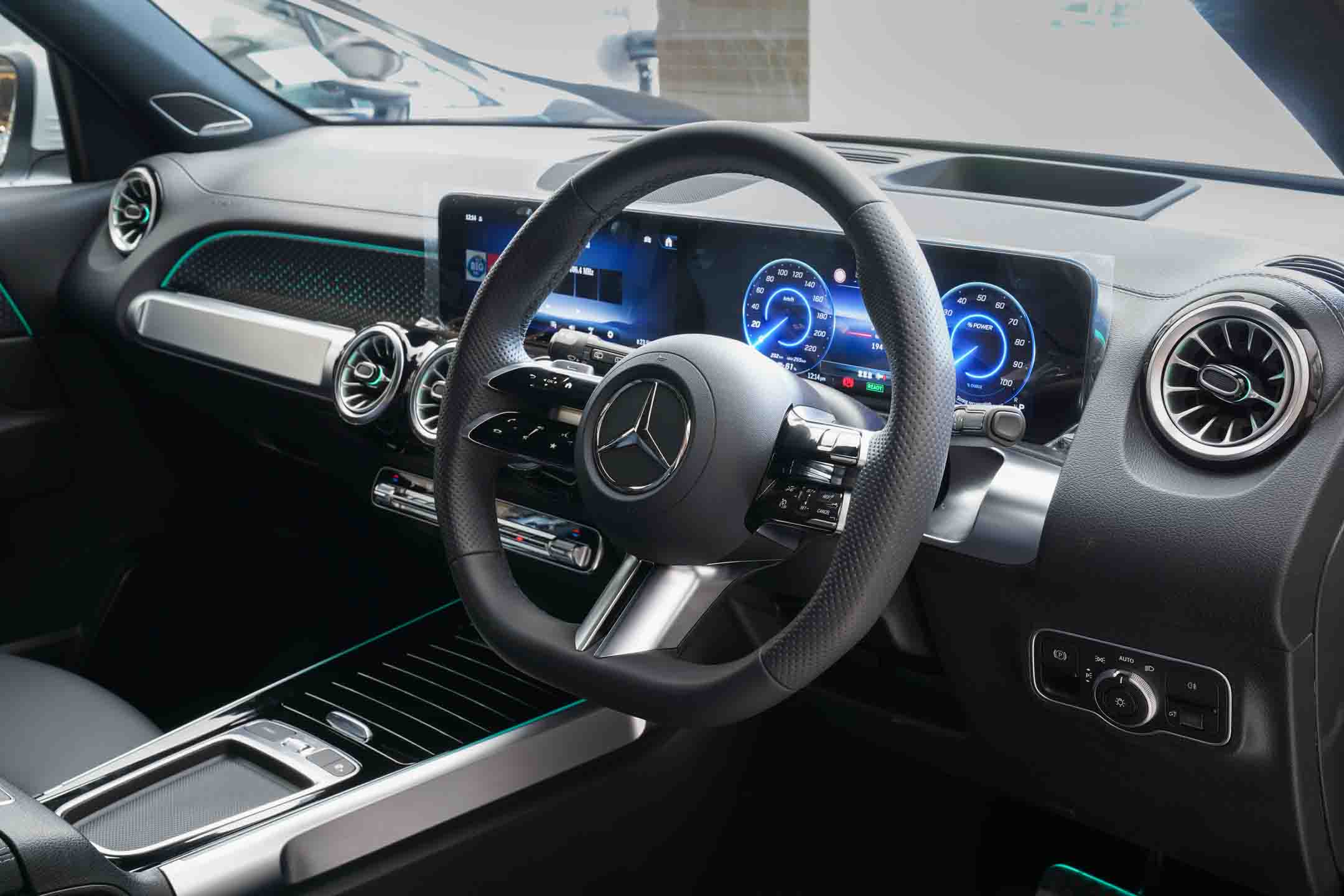 Mercedes Benz EQB 350 4matic
