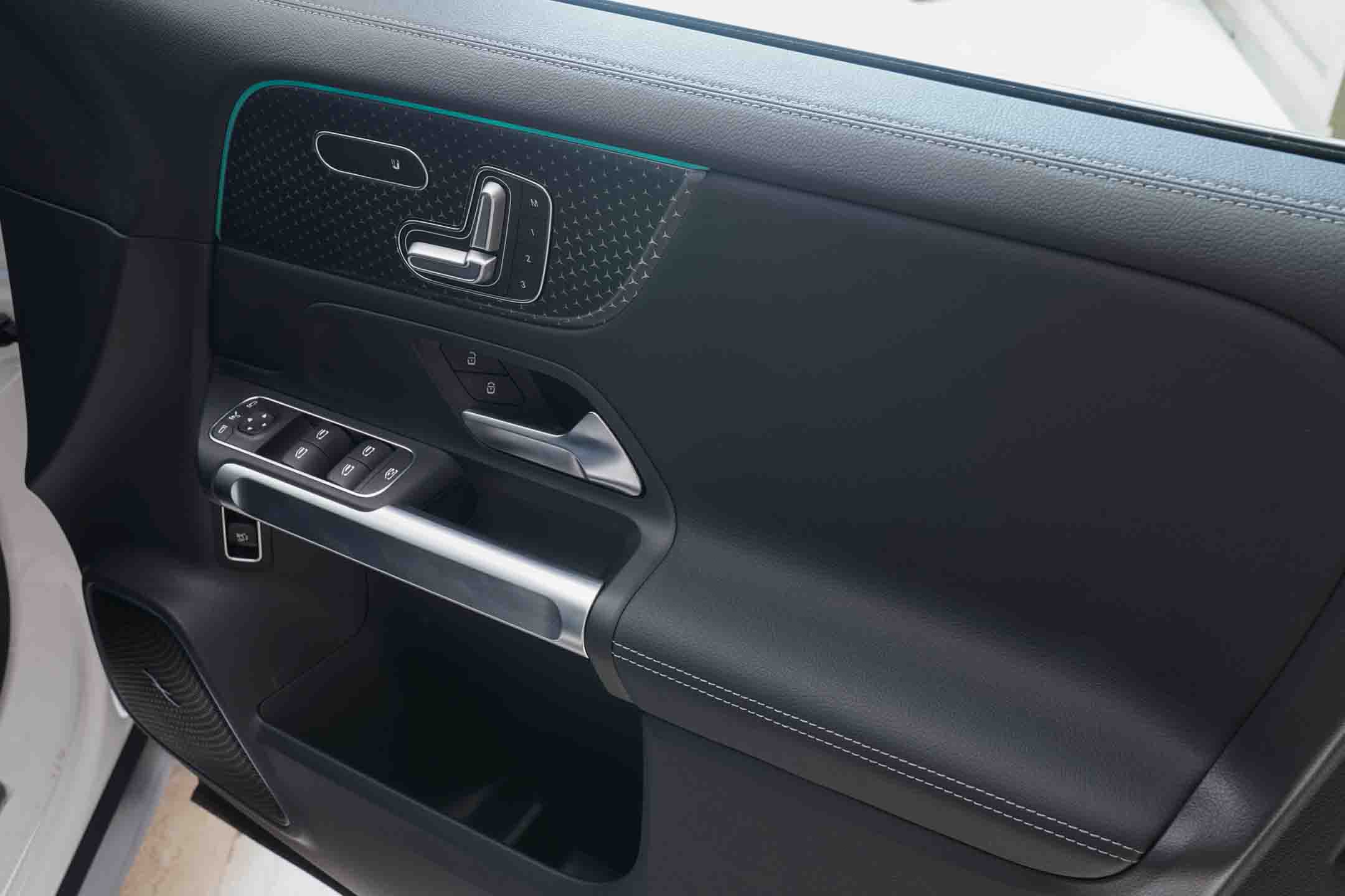 Mercedes Benz EQB 350 4matic
