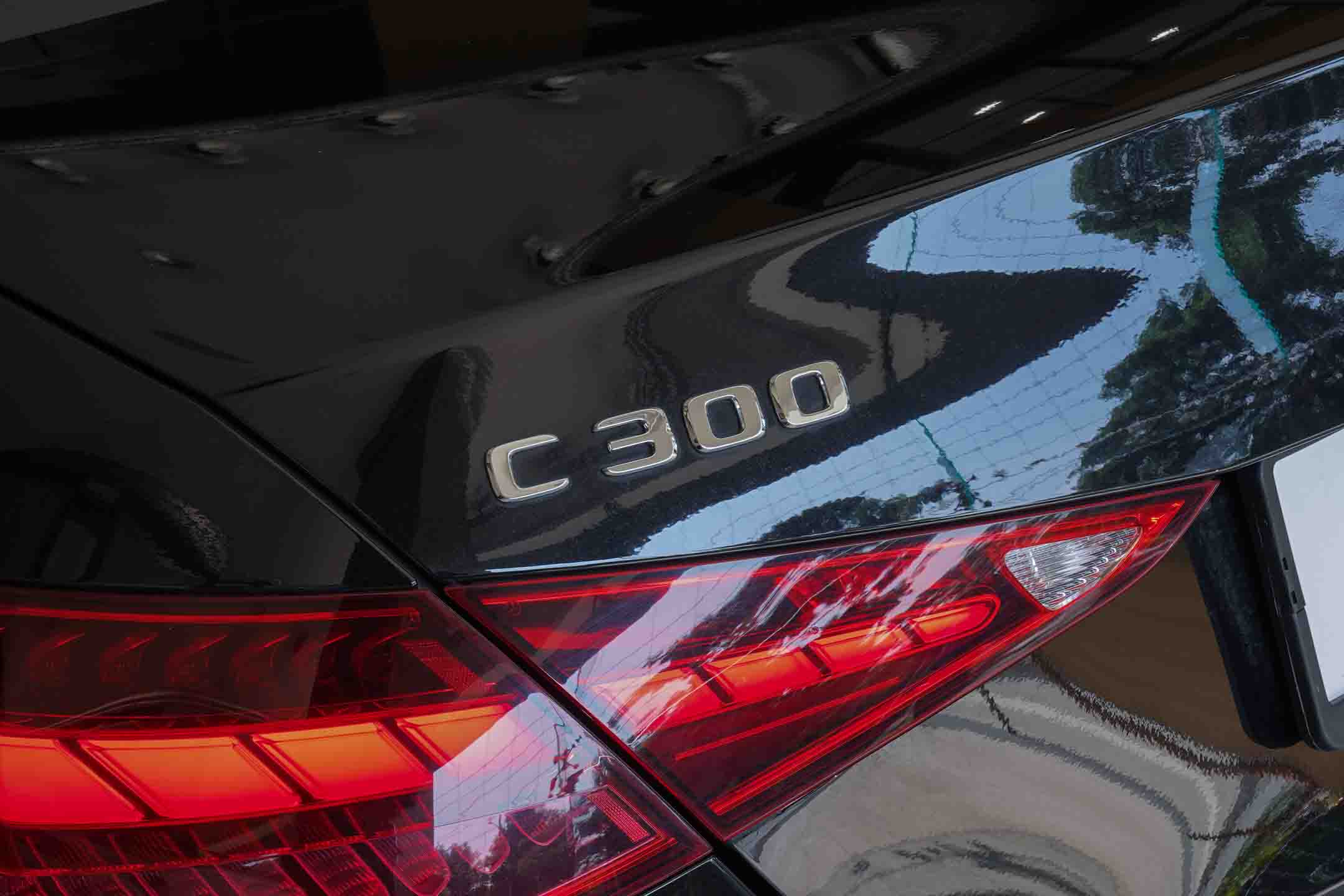 Mercedes Benz C300 AMG Line