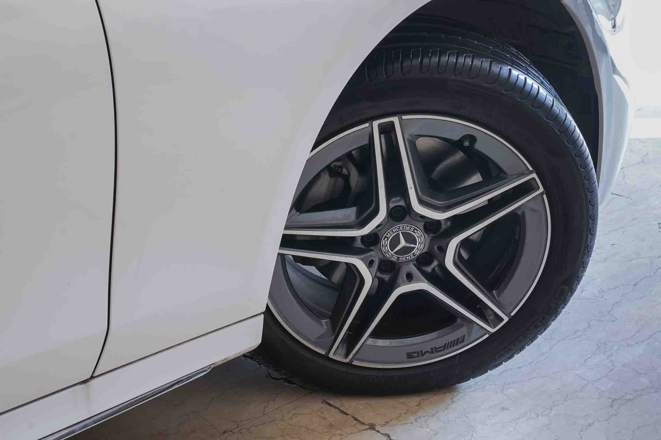 Mercedes Benz E200 Exclusive