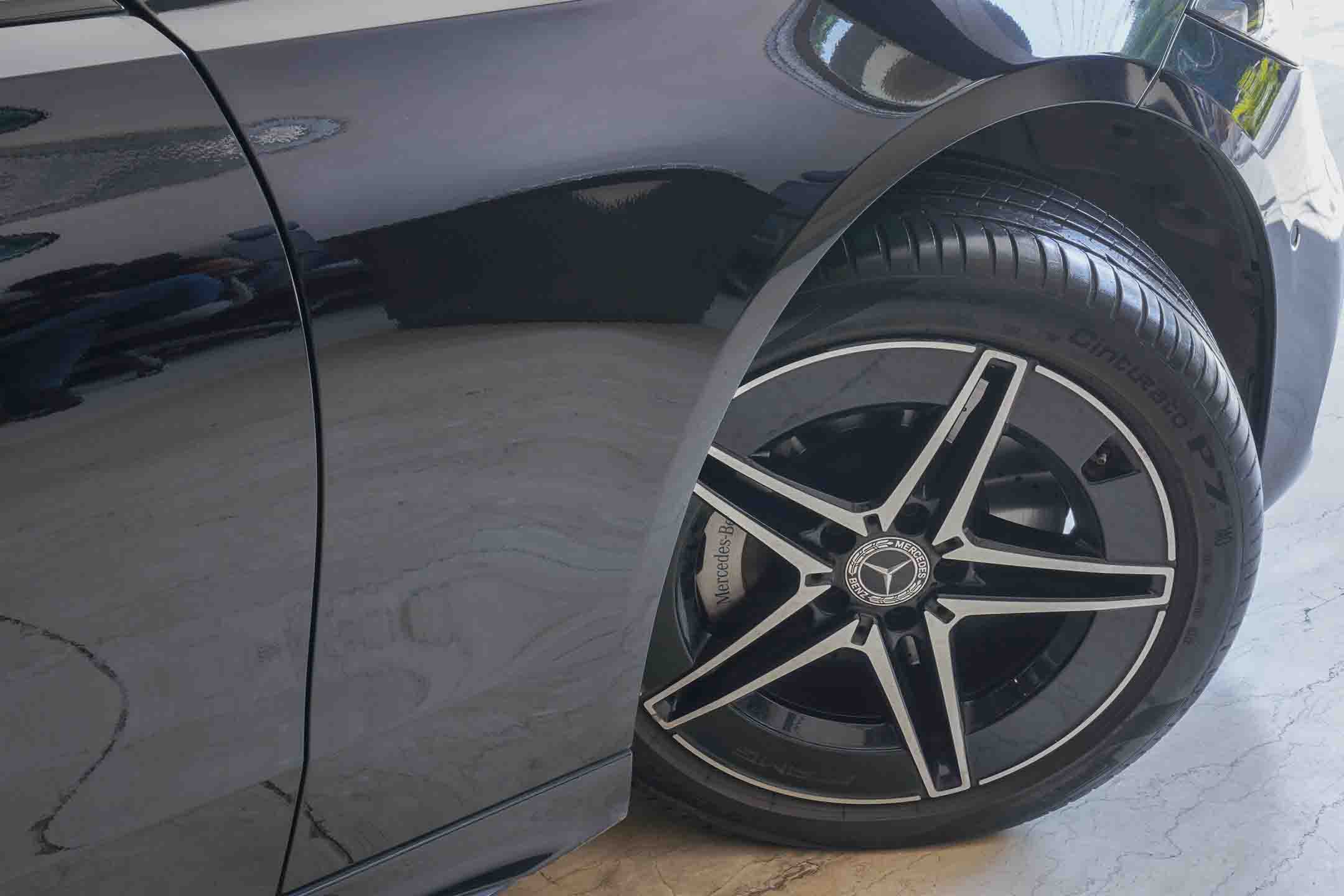 Mercedes Benz C300 AMG Line