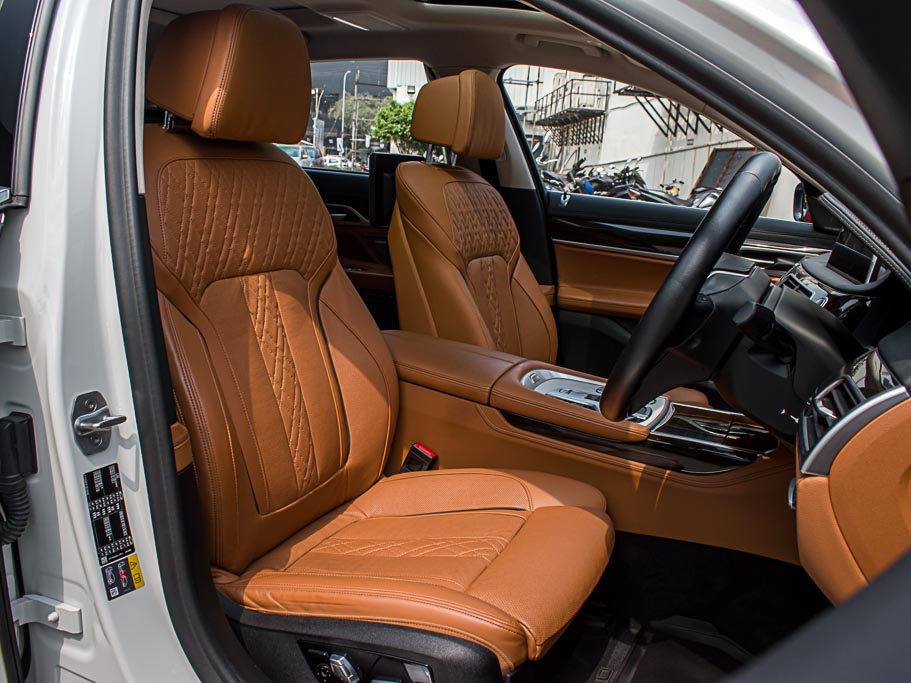 BMW 745le Plug in Hybrid