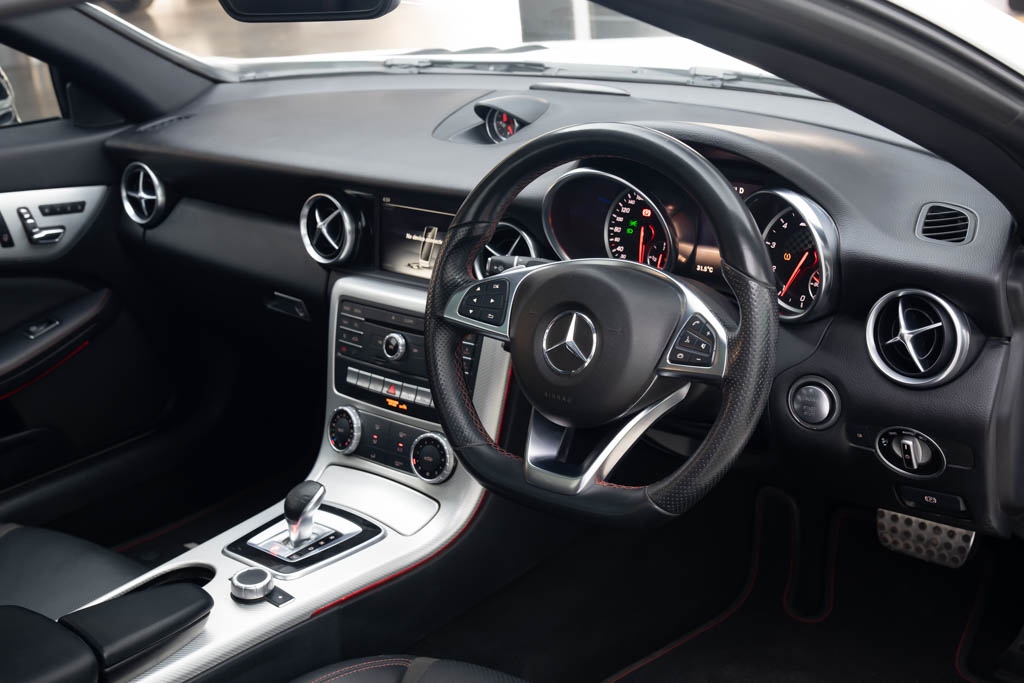 Mercedes Benz SLC 43 AMG