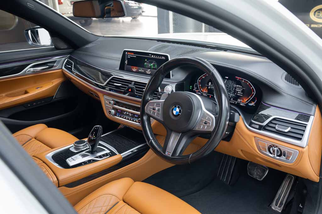 BMW 740Li LCI M Sport