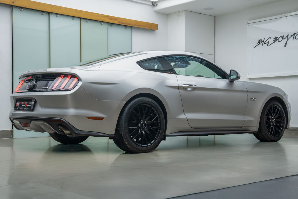 Ford Mustang GT