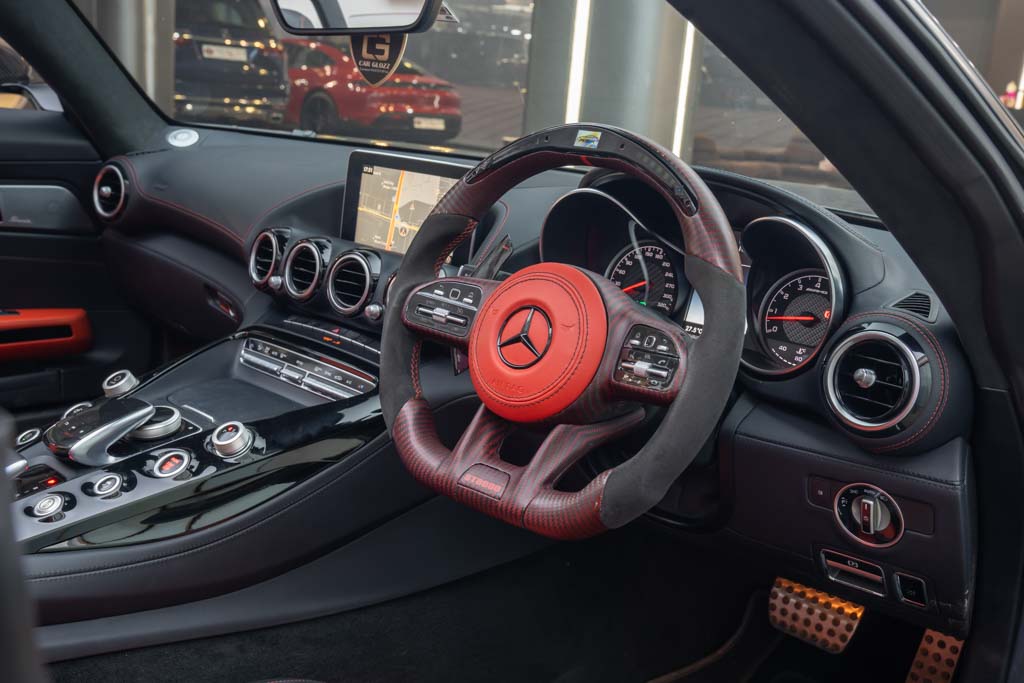 MERCEDES AMG GT Roadster