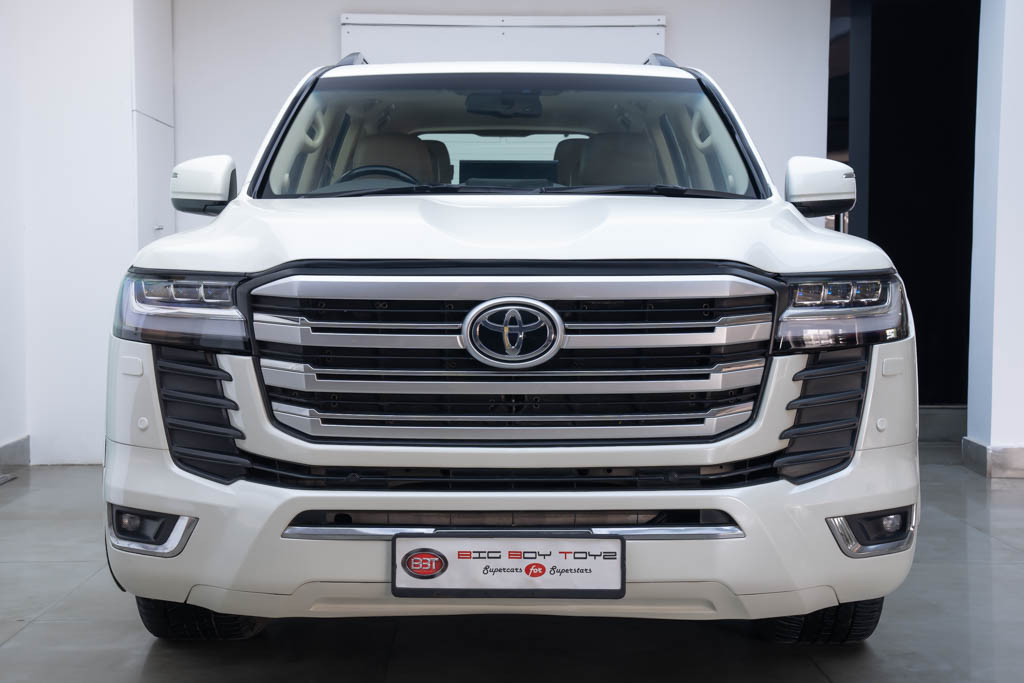 Toyota LC200 Converted LC300