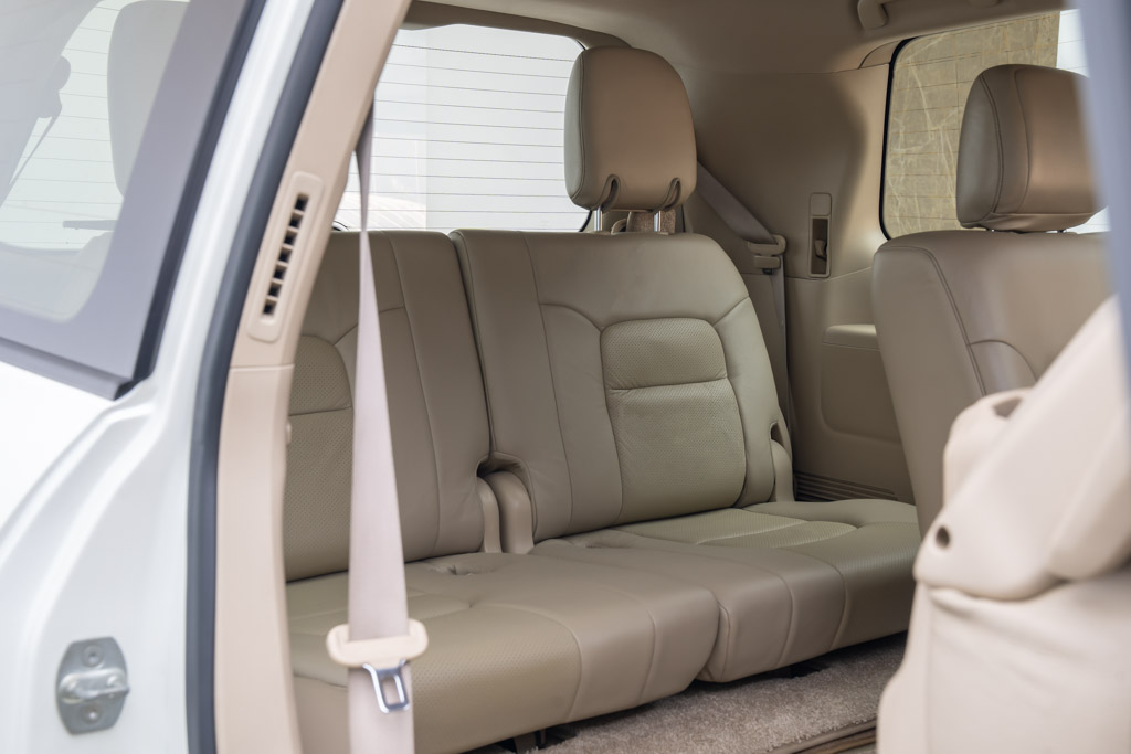 Toyota LC200 Converted LC300