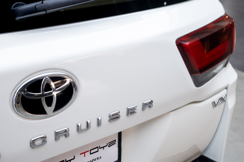 Toyota LC200 Converted LC300