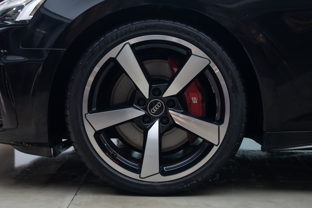 Audi S5 SPORTBACK Platinum Edition 