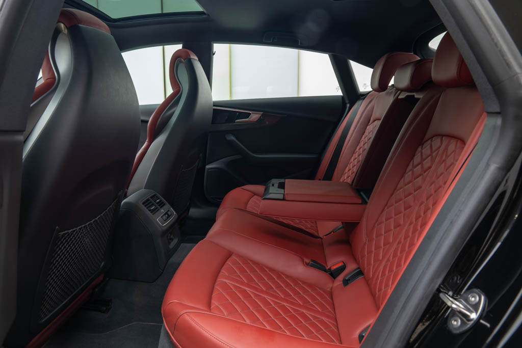 Audi S5 SPORTBACK Platinum Edition 