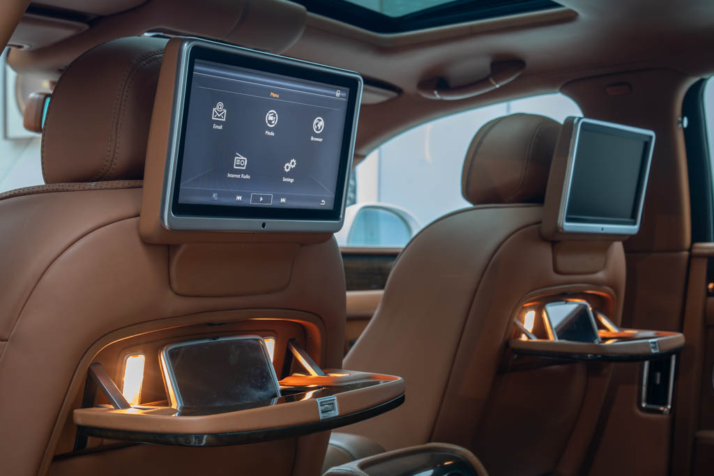 BENTLEY FLYING SPUR V8