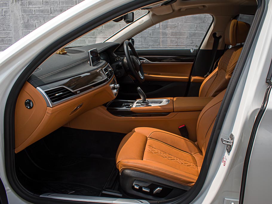 BMW 745le Plug in Hybrid