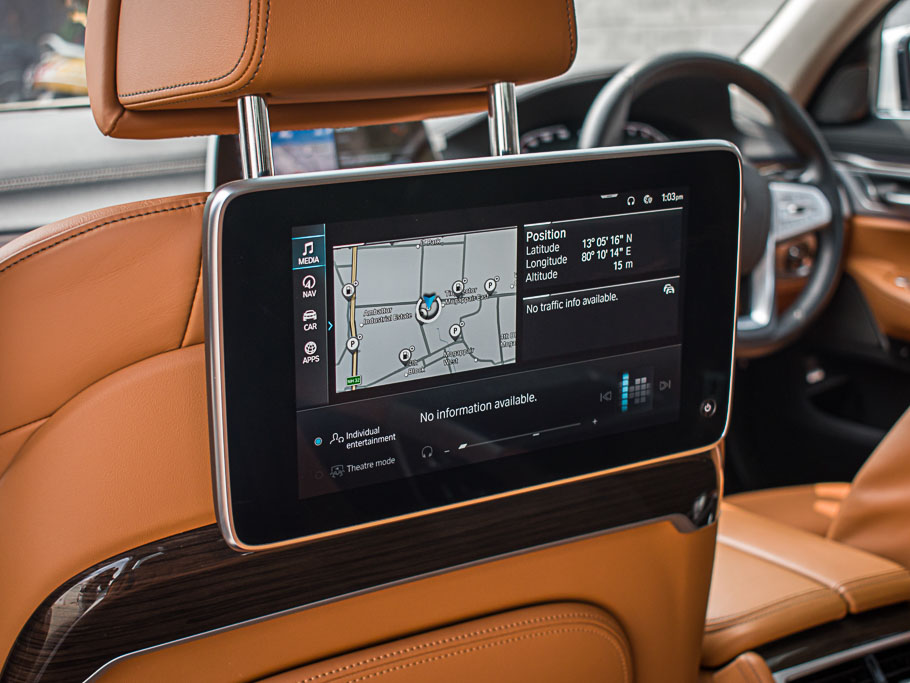 BMW 745le Plug in Hybrid