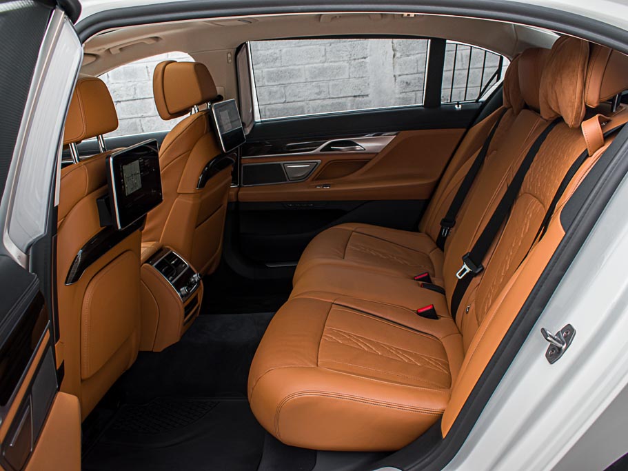 BMW 745le Plug in Hybrid