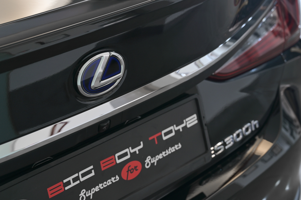 Lexus ES300h Luxury