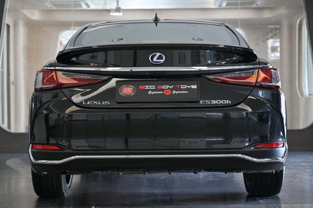 Lexus ES300h Luxury