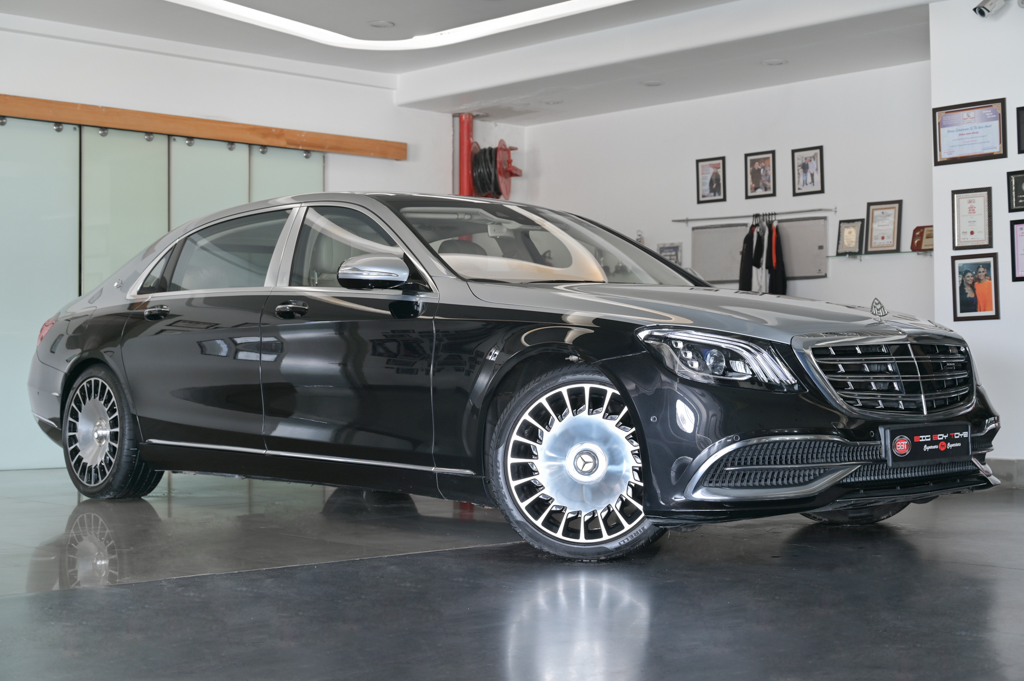 Mercedes Maybach S560