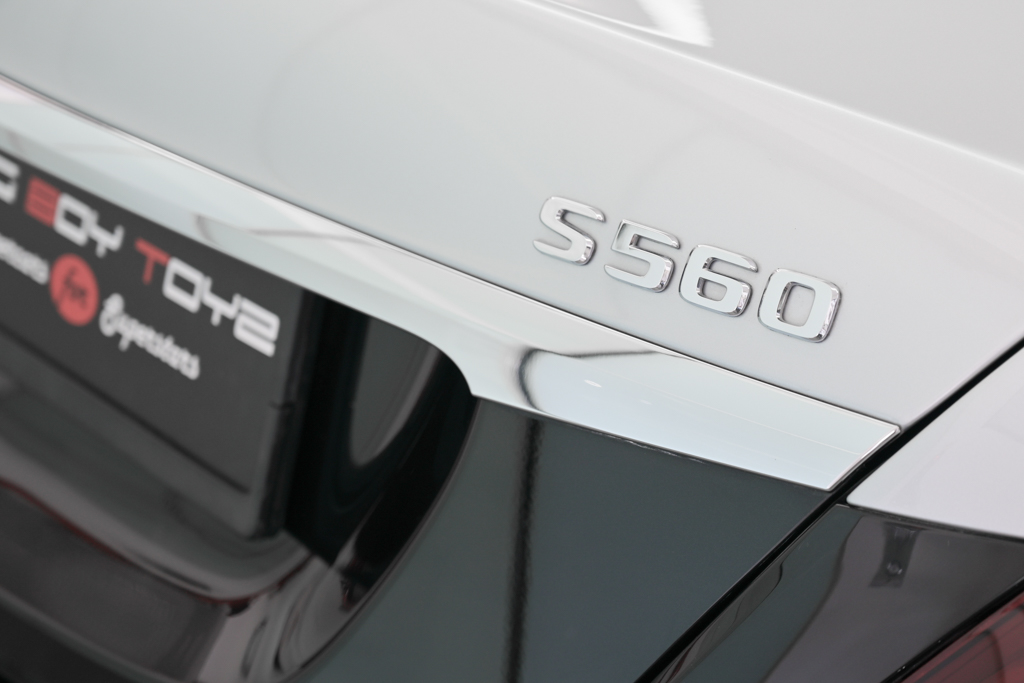 Mercedes Maybach S560