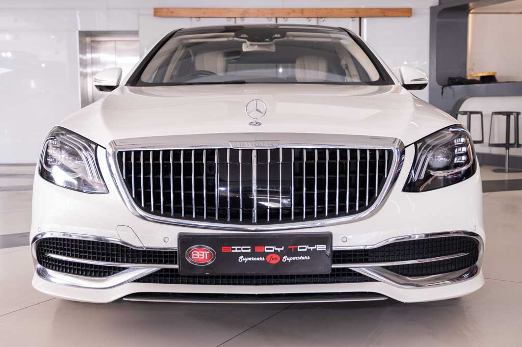 MERCEDES MAYBACH S560