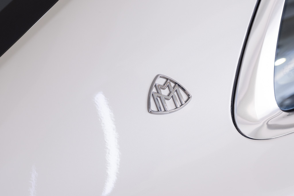 MERCEDES MAYBACH S560