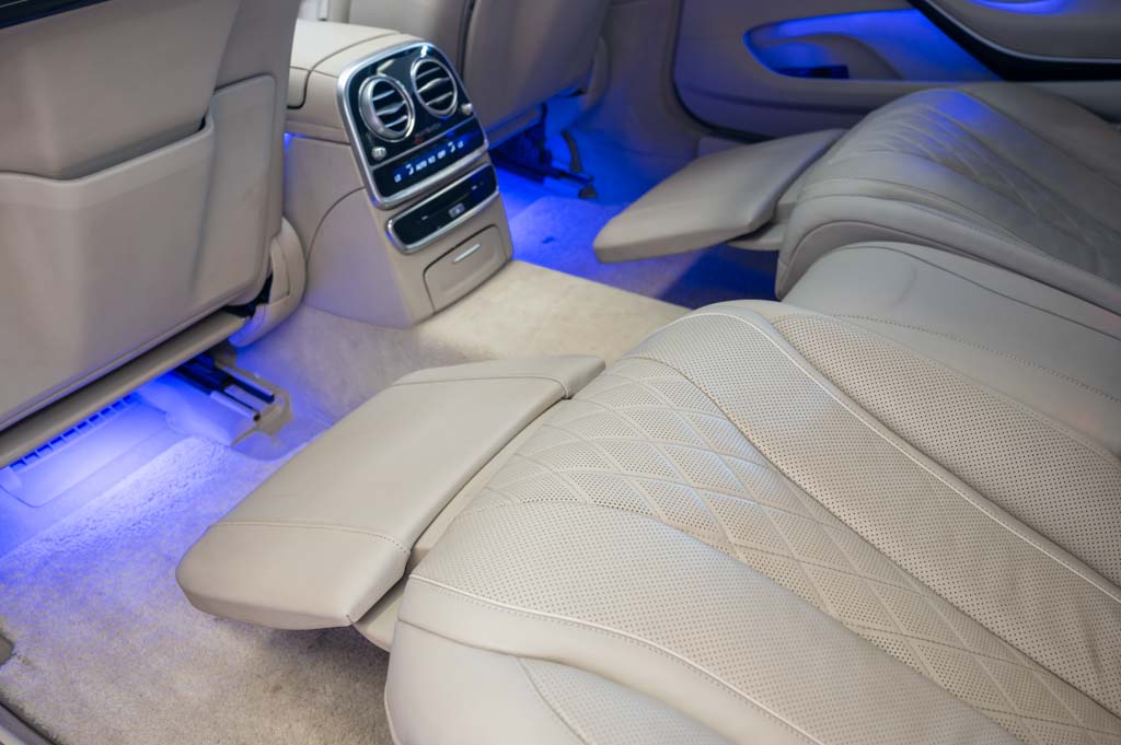 MERCEDES MAYBACH S560