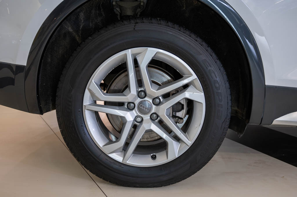 Audi Q5 40TDI Premium Plus