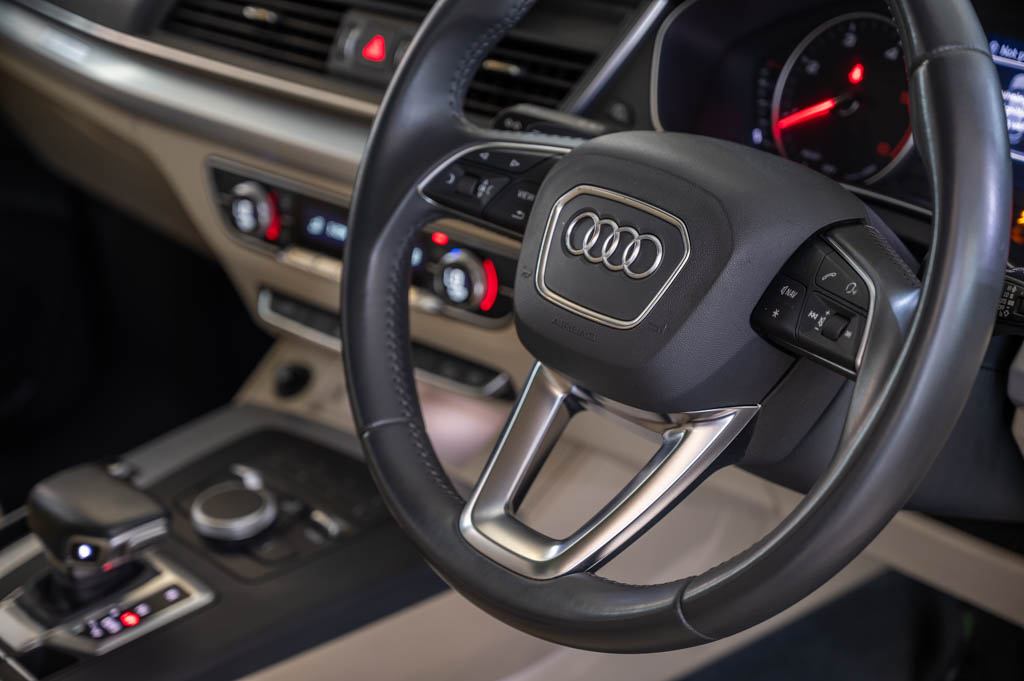 Audi Q5 40TDI Premium Plus