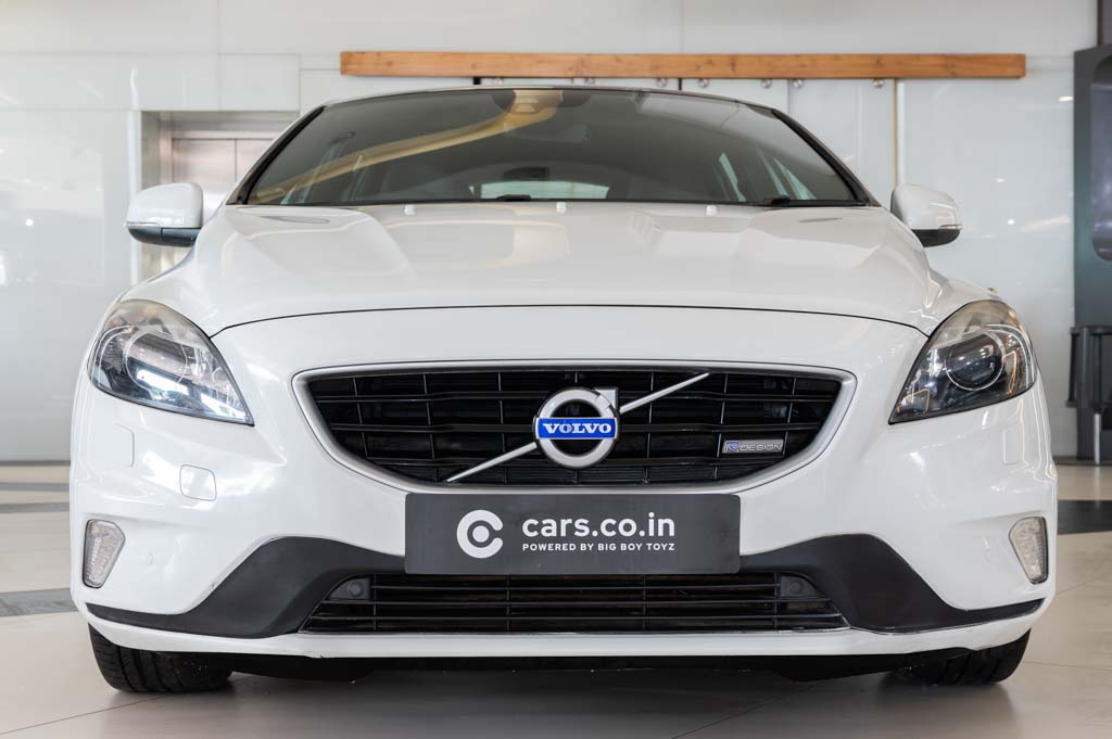 VOLVO V40 CROSS COUNTRY D3