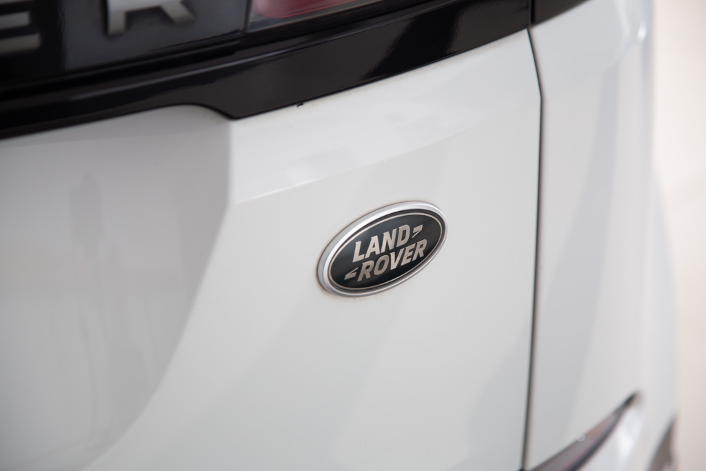 Land Rover Evoque R-Dynamic SE D180