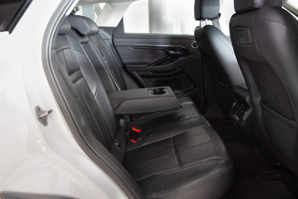 Land Rover Evoque R-Dynamic SE D180