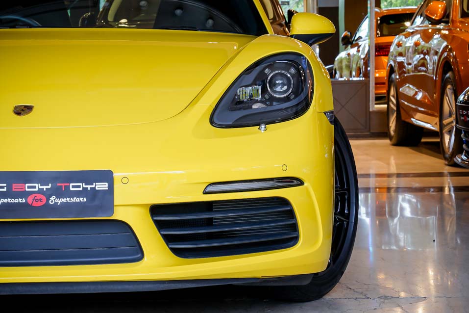 Porsche 718 Cayman