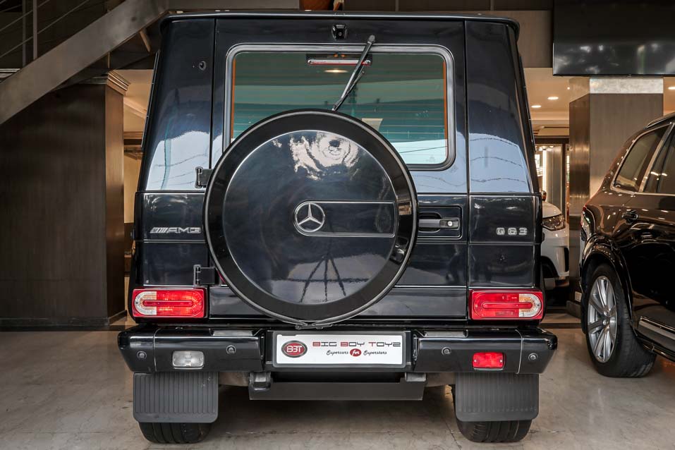 MERCEDES BENZ G63 AMG