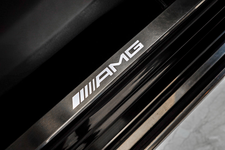 MERCEDES BENZ G63 AMG