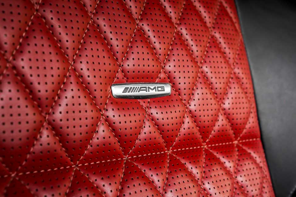 MERCEDES BENZ G63 AMG